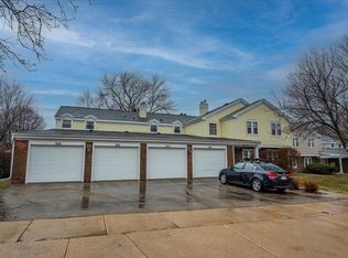 212 S High Point Rd, Madison, WI 53717