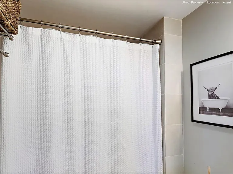 102 Heath St #3 — Photo 6