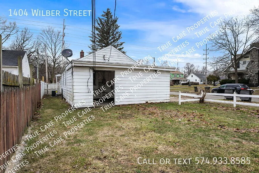 Vouchers Accepted - Showings start 9/23! — Photo 3