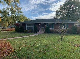 W181N8788 Shepherd Dr, Menomonee Falls, WI 53051