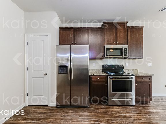 4th image of 1336 Bass Ln