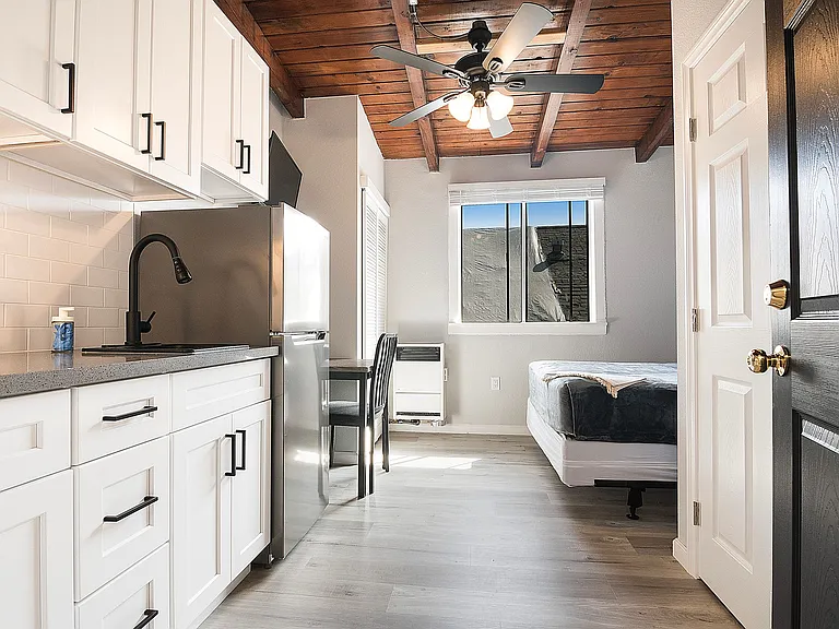 Casas On Cordova Street Apartments — Photo 44