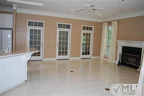 5th image of 5359 Carisbrooke Ln