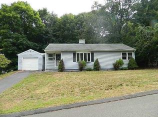 150 Charles St, Meriden, CT 06451