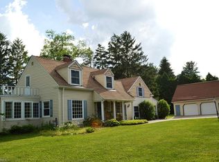 2772 Shade Rd, Akron, OH 44333