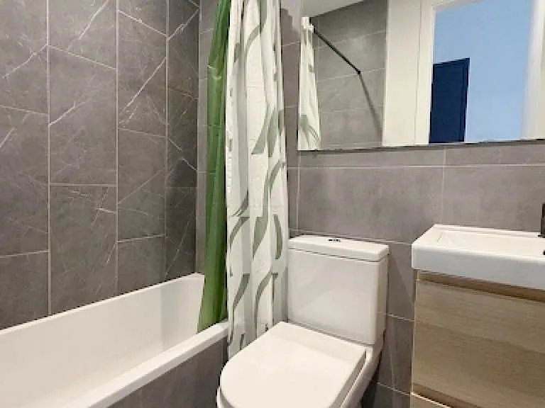 563 Putnam Ave #2 — Photo 8