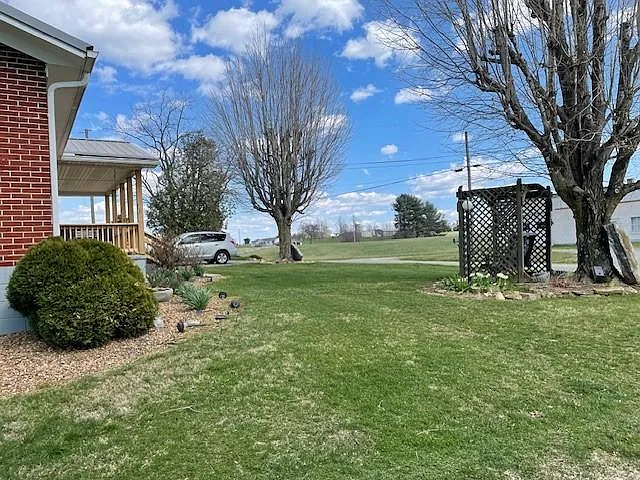 3754 Old Stage Rd — Photo 4