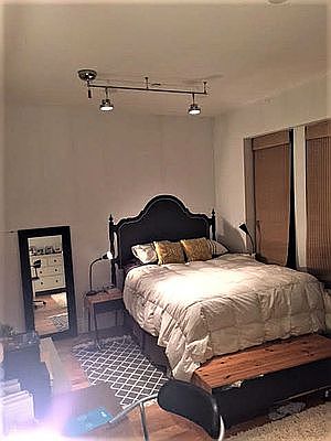 4th image of 320 Cumberland St APT 1A