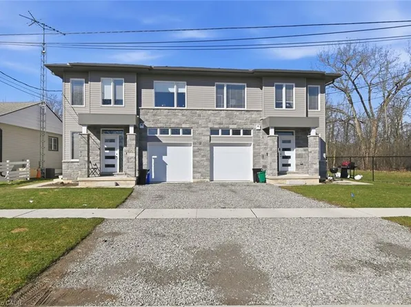 40 Pietz Ave, Welland, ON L3C 1Z4