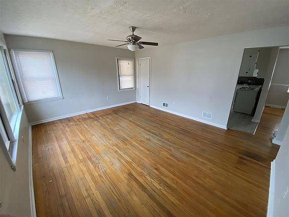 2nd image of 1416 Audubon Dr