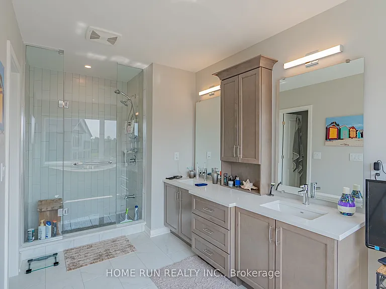 451 Longworth Ave — Photo 38