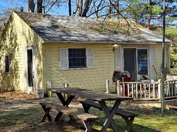 132 Stodge Meadow Rd, Ashburnham, MA 01430