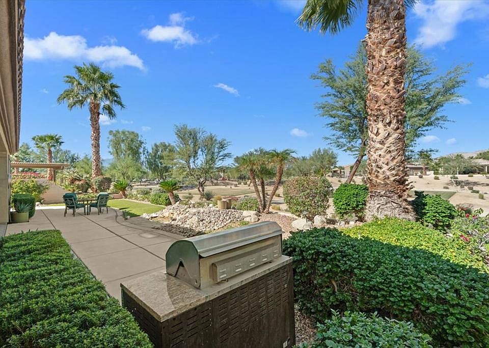 1st image of 81554 Avenida Estuco