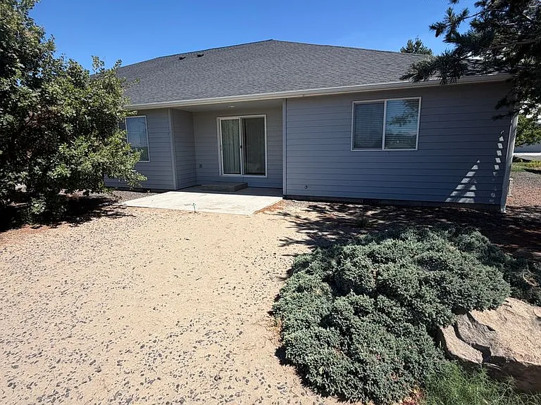 9545 Goodrich Rd SE — Photo 1