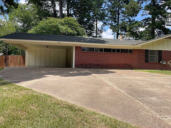 4th image of 9266 Savanna Dr