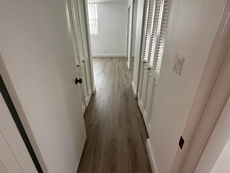 141 SE 3rd Ave #203 — Photo 16
