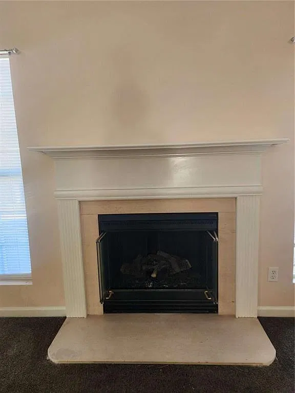 3 bed, 2.5 bath, 1330 sqft, $1,695 — Photo 4
