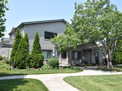 1000 Prairie DRIVE #8, Racine, WI, 53406