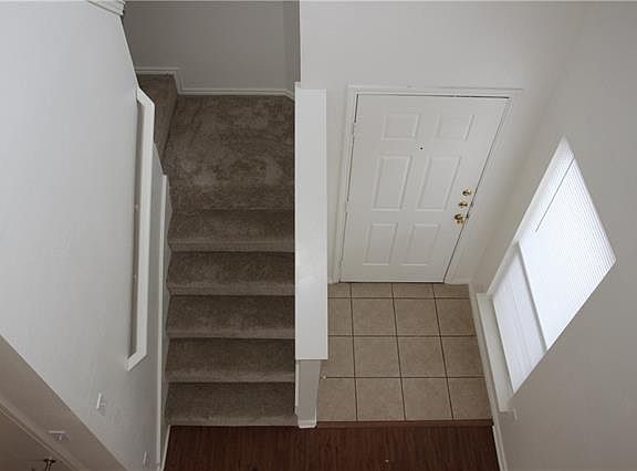 2nd image of 6408 Geneva Ln