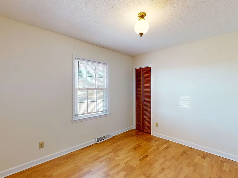 4015 Freedom Way — Photo 40