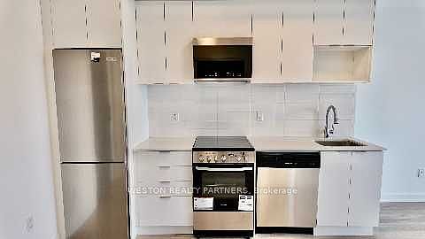 3rd image of 4569 Kingston Rd #608