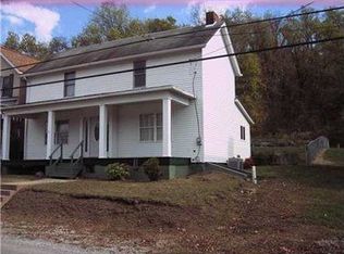 1794 Banning Rd, Dawson, PA 15428