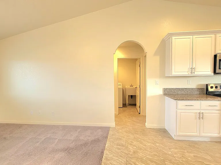 3799 N Mayfield Ranch Rd — Photo 18