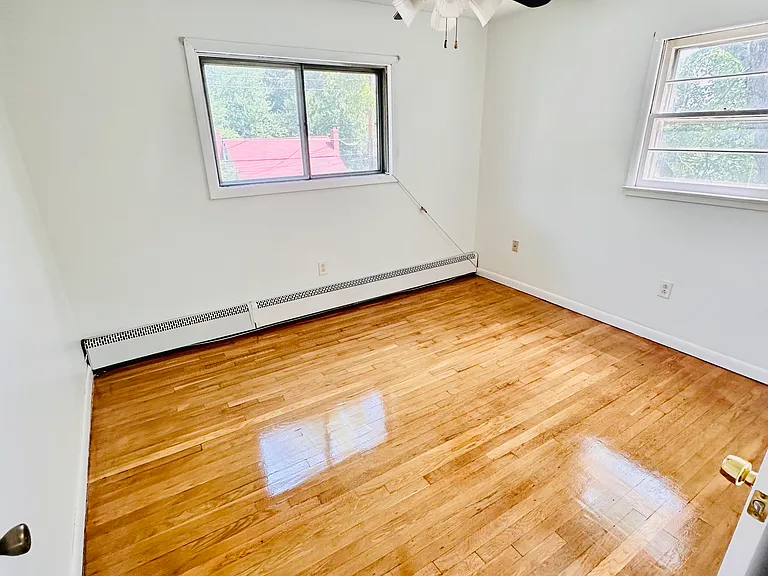 1511 Frances Dr — Photo 6