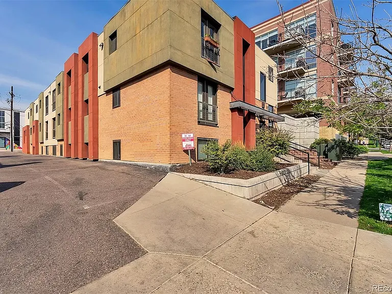 2837 Vallejo St #107 — Photo 17