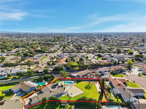 11355 Desmond St, Garden Grove, CA 92841