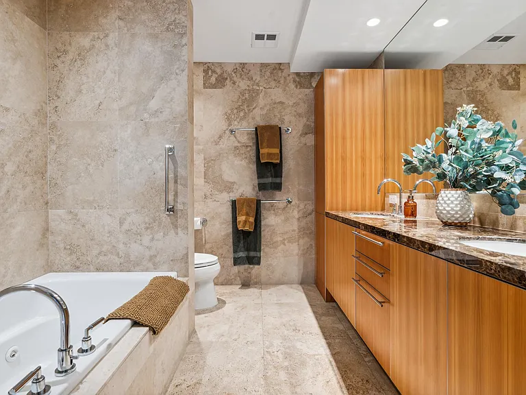 7127 E Rancho Vista Dr #1006 — Photo 31