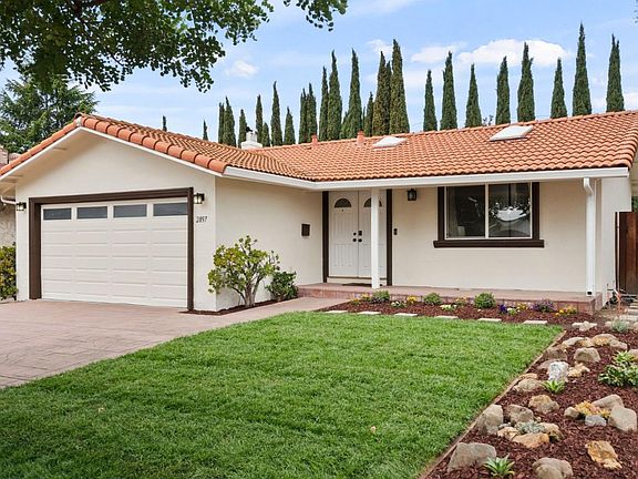 5th image of 2897 Largo Dr