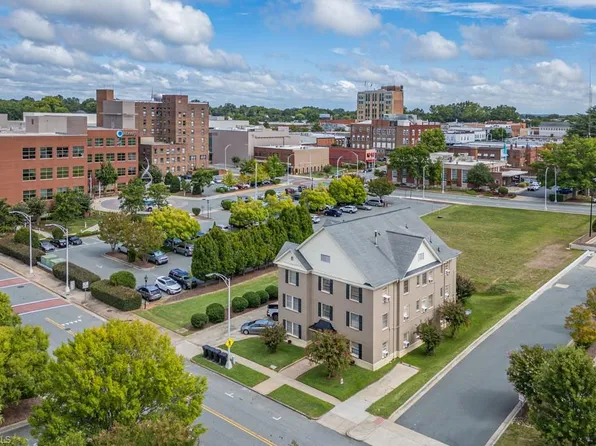 210 E Morehead St, Burlington, NC 27215