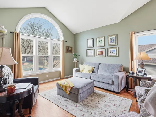 14657 Bridle Ridge Trl NE, Prior Lake, MN 55372