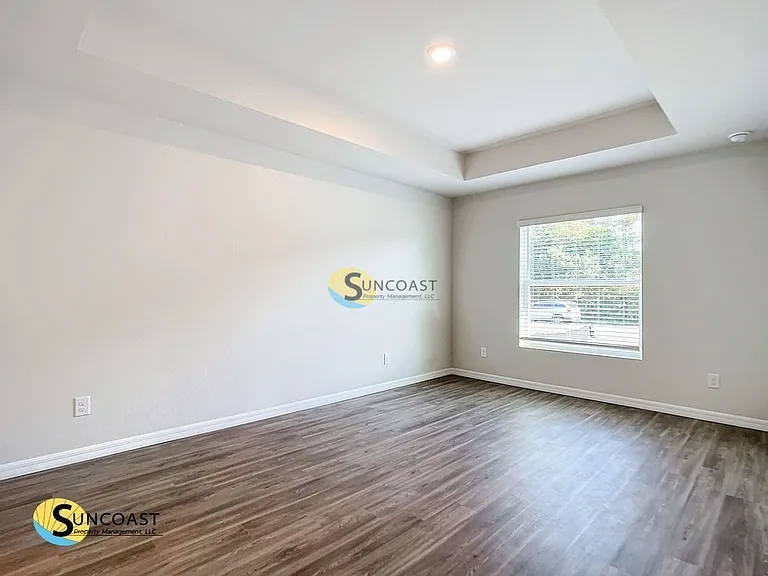 4415 NE 22nd Ct — Photo 10
