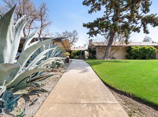 2926 W Border Links Dr, Visalia, CA 93291