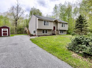 29 Stonecrest Dr, Limington, ME 04049