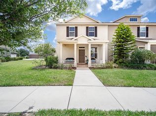 519 Waterside Pointe Dr, Groveland, FL 34736