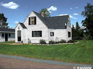 10704 N 1st Ave, Hayward, WI 54843