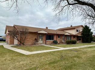 2099 Fabian Dr APT 2, Saginaw, MI