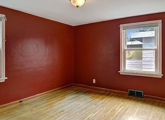 3rd image of 13822 248th Ave SE
