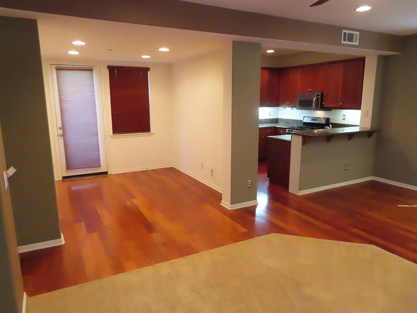 Three-bedroom house in Mission Hills / Midtown with Bay Views — Photo 3