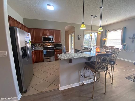 2nd image of 2777 San Filippo Dr SE