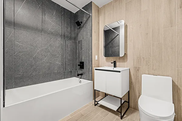 Rented by Nooklyn NYC LLC | media 8