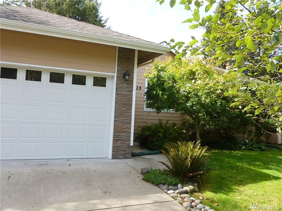 1st image of 425 Mount Olympus Ave SE