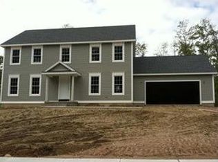 29 Bailey Dr, Westfield, MA 01085