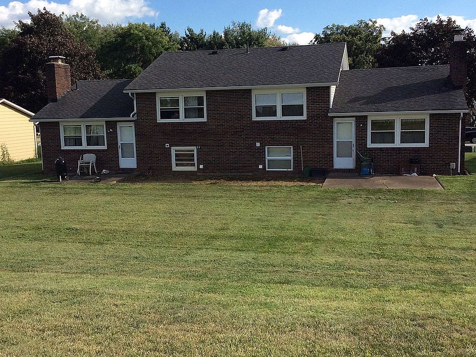 2nd image of 1747/1751 Viking Ave