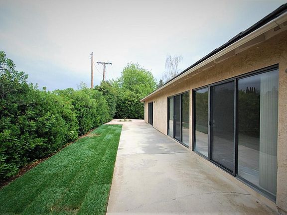3rd image of 197 Cedar Heights Dr
