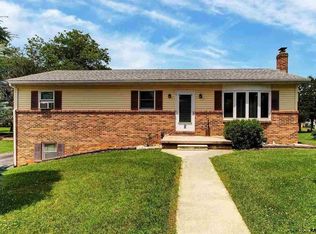 5 Autumn Dr, Gettysburg, PA 17325