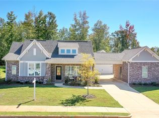 1632 James Burt Pkwy, Auburn, AL 36830